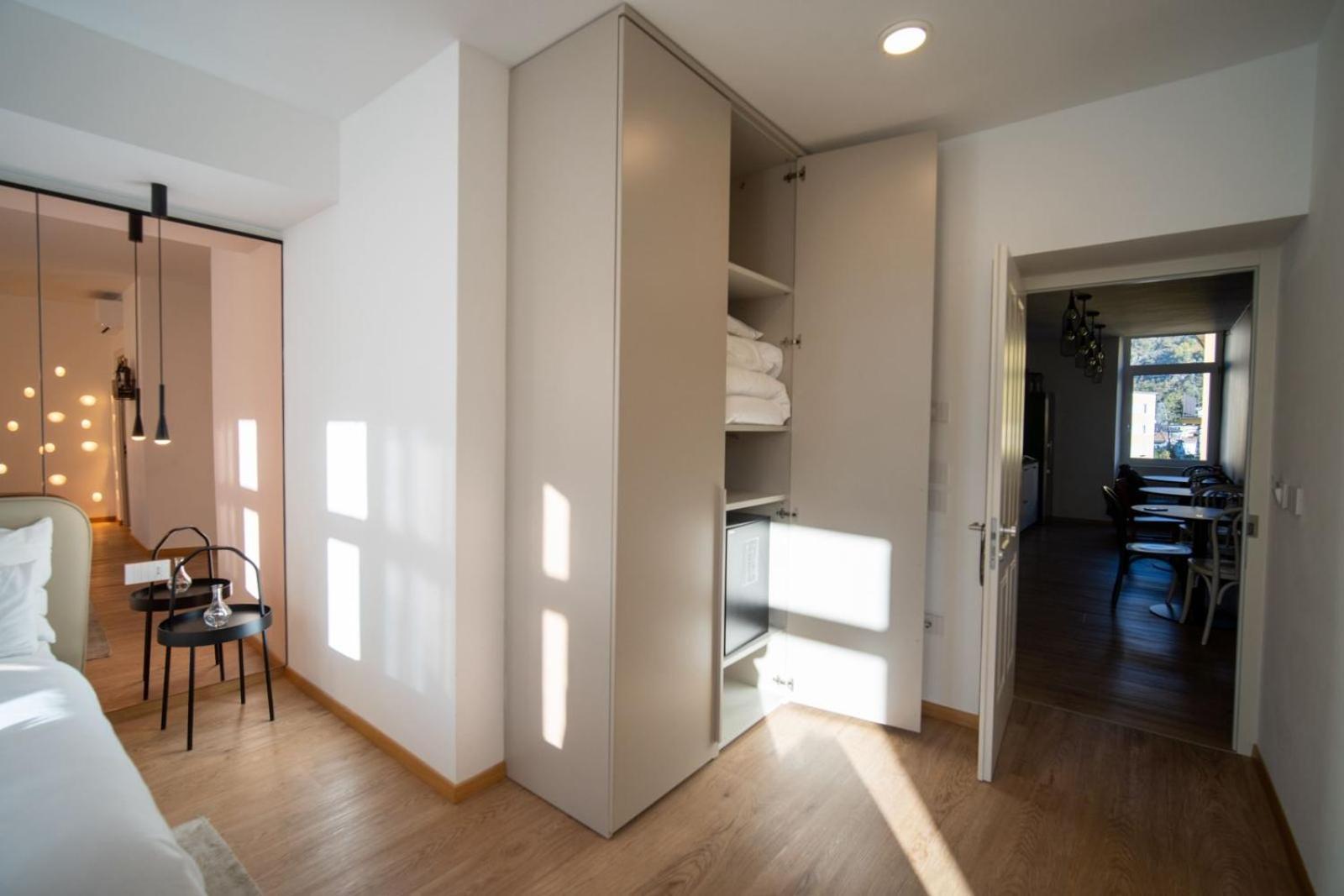 Guesthouse Diwine Merano Exterior foto Interior of a micro apartment in Berlin