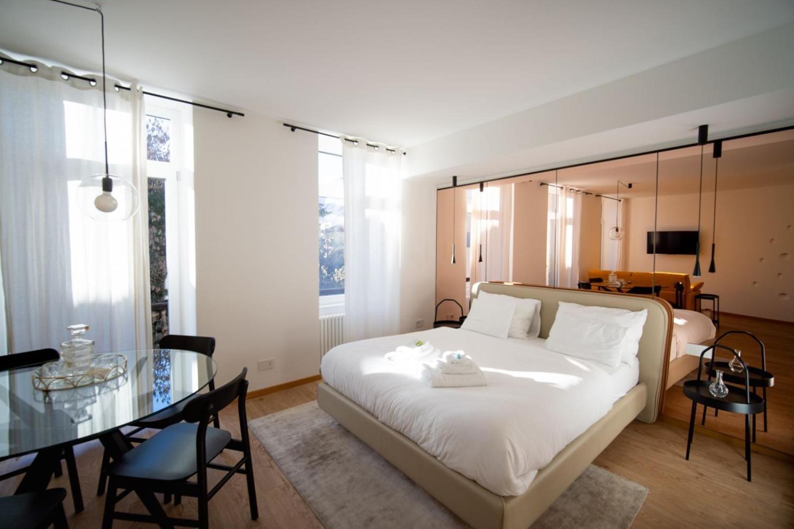 Guesthouse Diwine Merano Exterior foto A room at the hotel